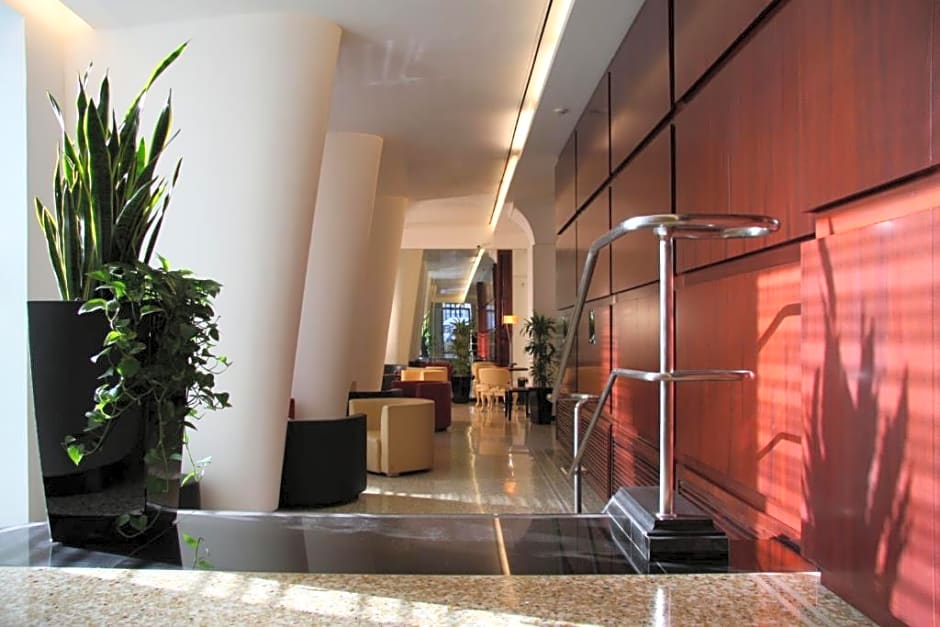Genova Hotel