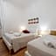 Blanco Rooms