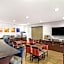 Comfort Suites Lindale - Tyler North