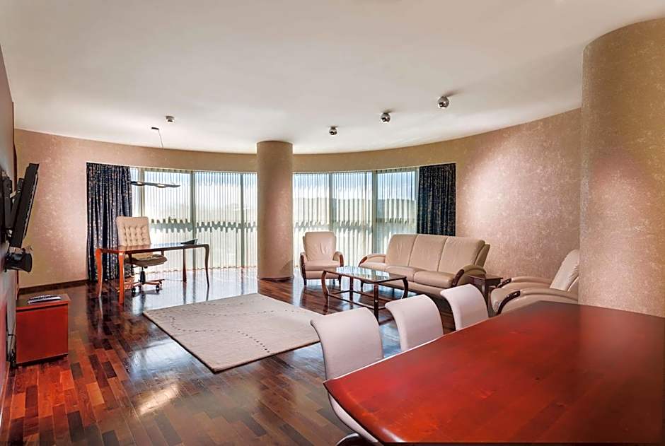 DoubleTree by Hilton Hotel Cluj City Plaza