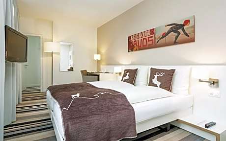 Hotel National by Mountain Hotels