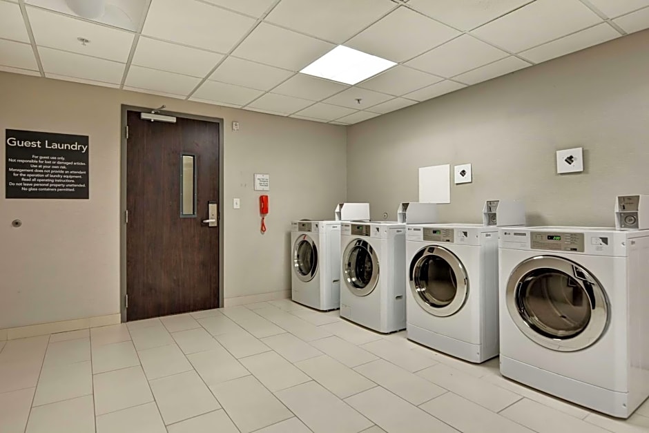 Homewood Suites By Hilton by TechRidge Parmer @ I-35