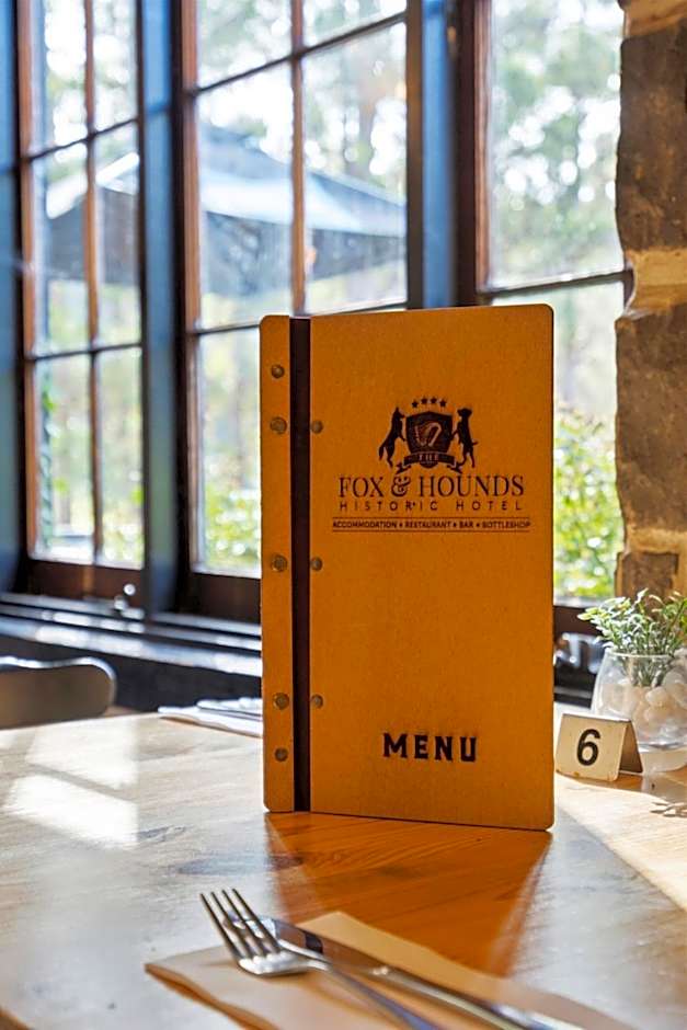 The Fox and Hounds Historic Hotel