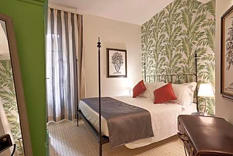 Deluxe One Bedroom Apartment