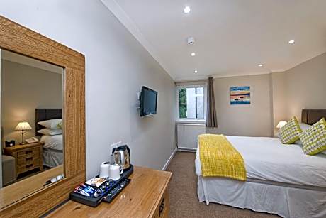 Single Room with Shower