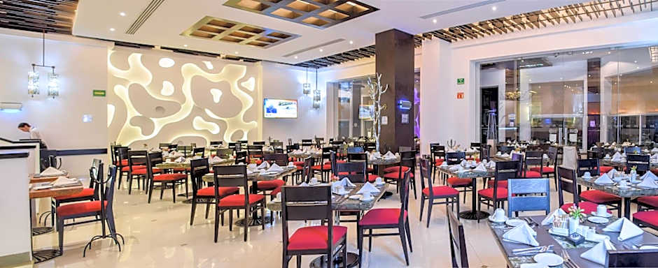 HS HOTSSON Hotel Leon