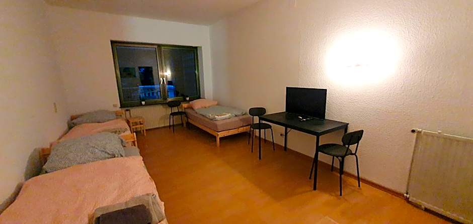 B I E S T O Aparthotel