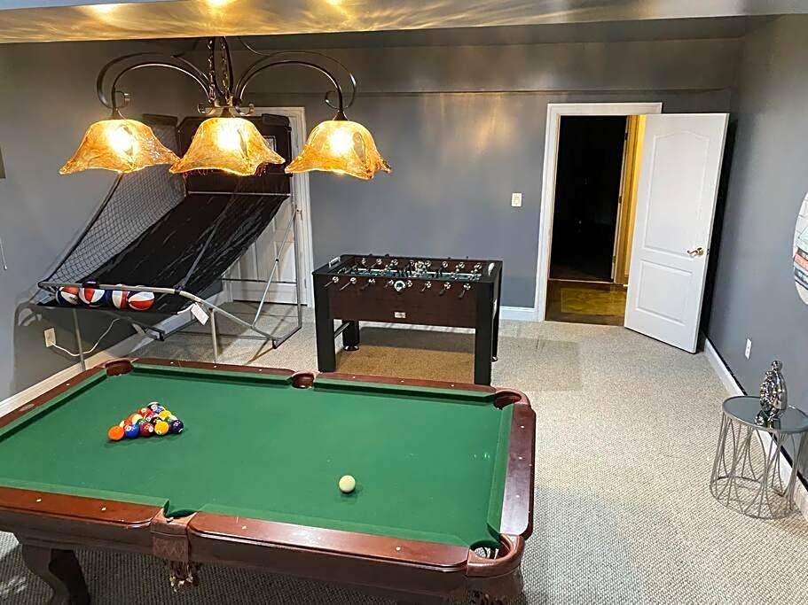 Luxury Mansion near WashingtonDC BnB