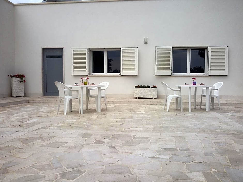 Blu Salentino b&b con Parcheggio Privato Gratuito