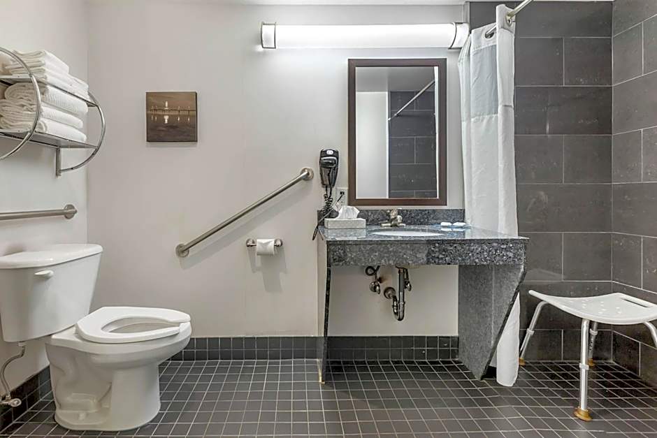 Quality Hotel Burlington