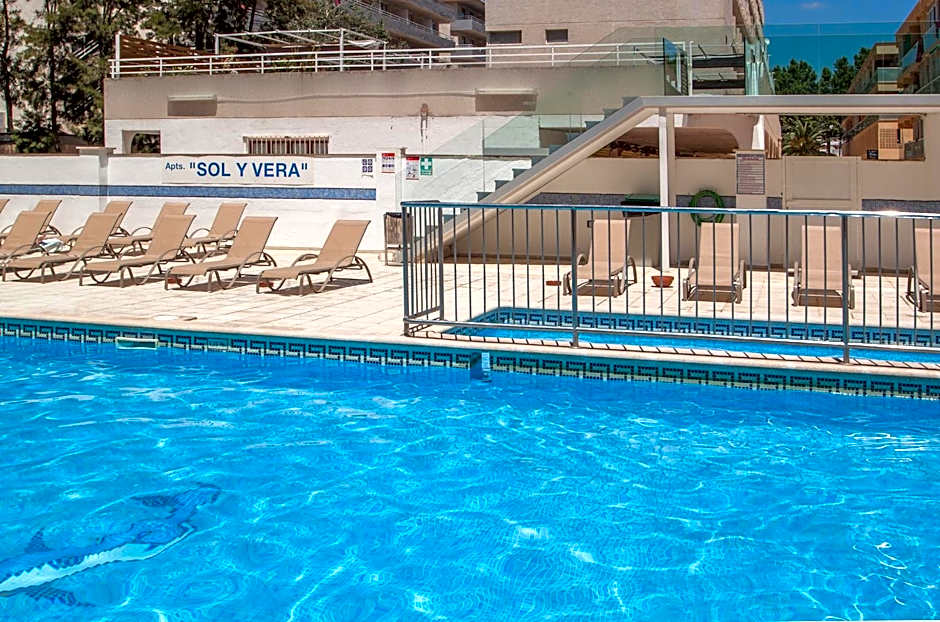 Apartamentos Sol y Vera