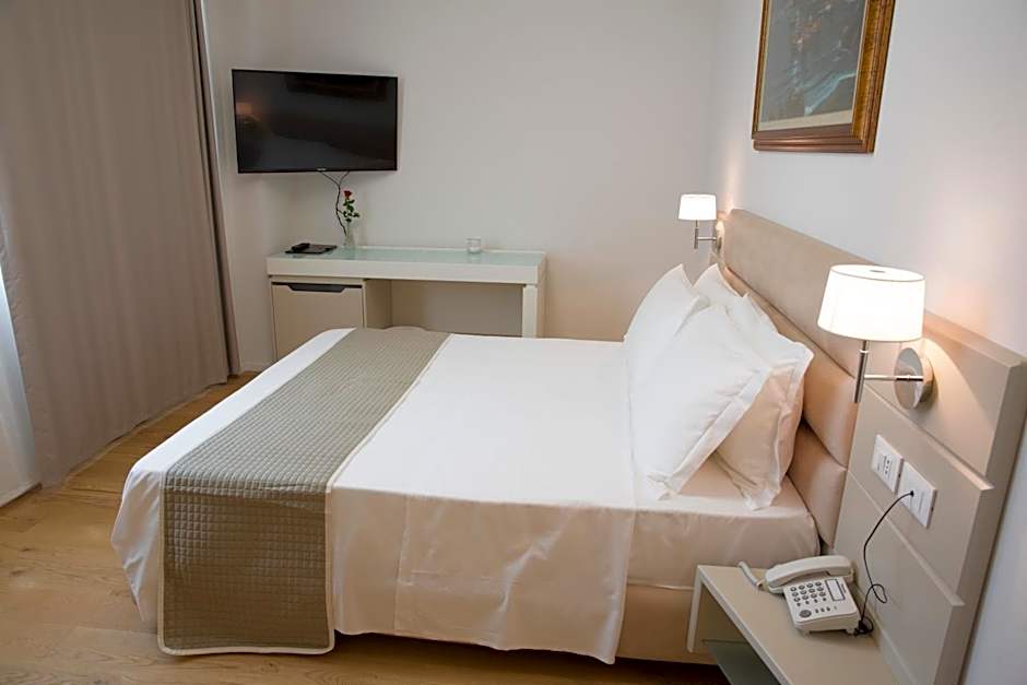 Boutique Hotel Enia