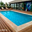 Across Hotels & Spa