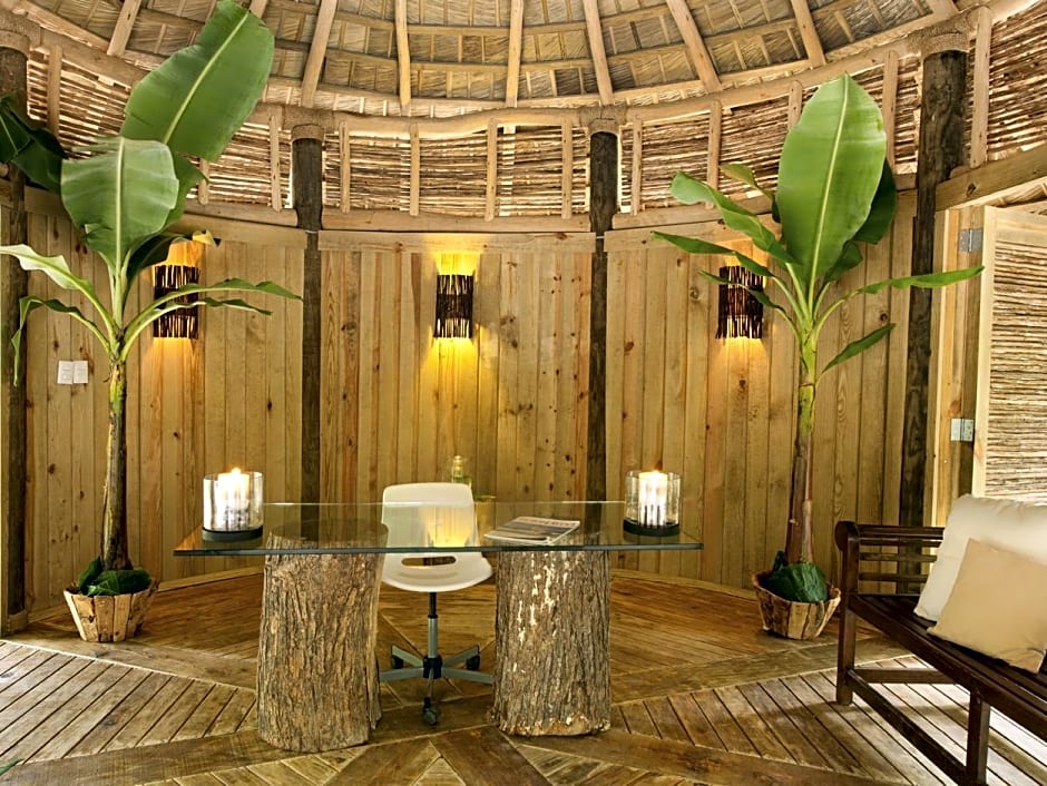 Casa Bonita Tropical Lodge