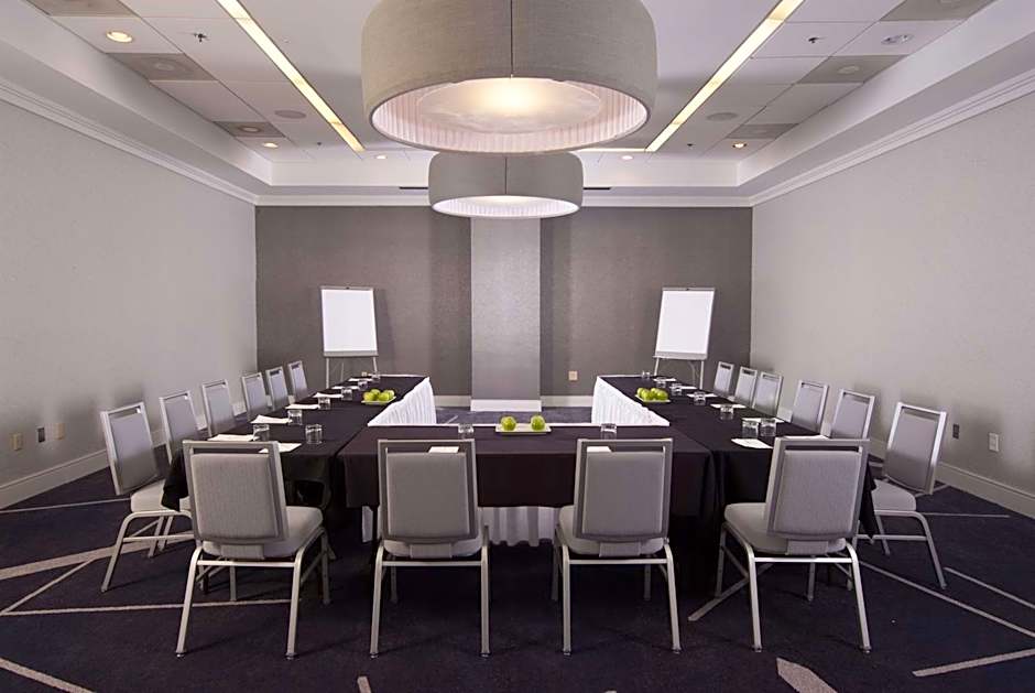 Embassy Suites By Hilton Hotel Raleigh-Crabtree