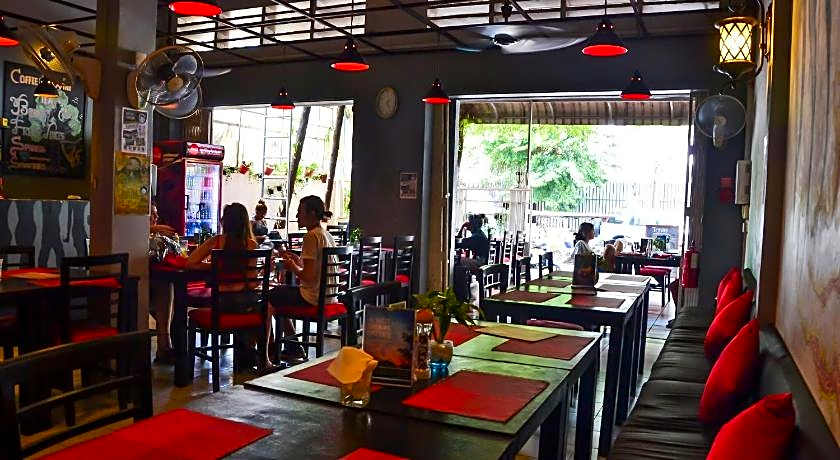 Mad Monkey Phnom Penh