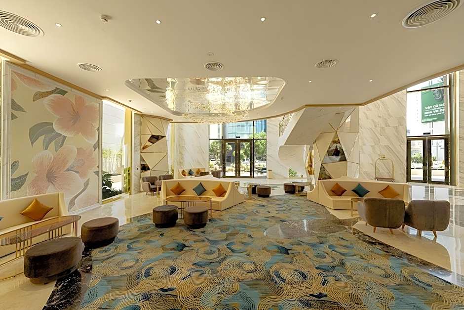 LA VELA Saigon Hotel