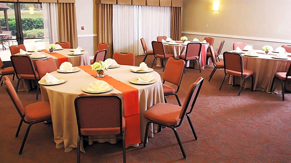Holiday Inn Express Tifton By IHG