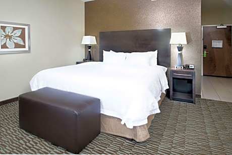 King Room - Non-Smoking