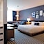 Cambria Hotel Boston Somerville