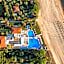 Kamari Beach Hotel