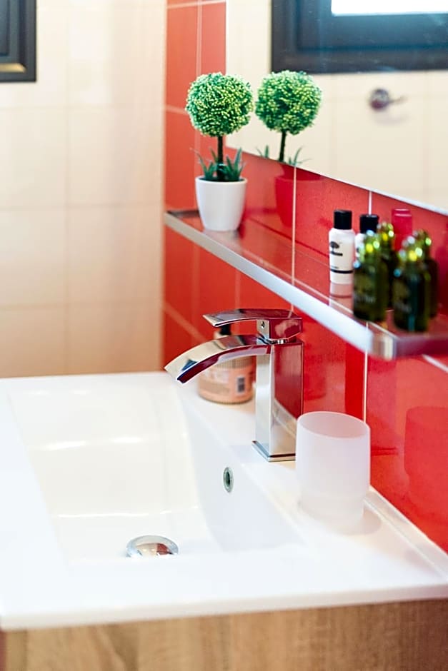 3Aktes Suites & Studios