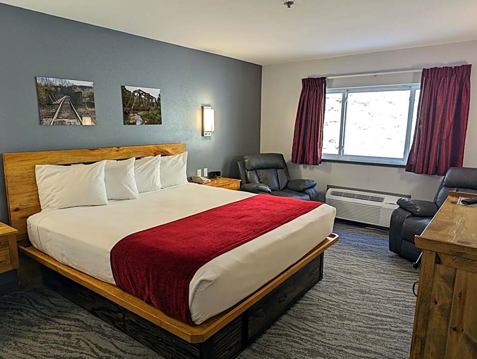 Photo 1 of 13 of 1 King Bed