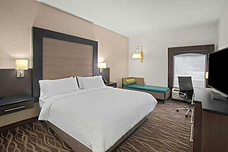Executive King Suite