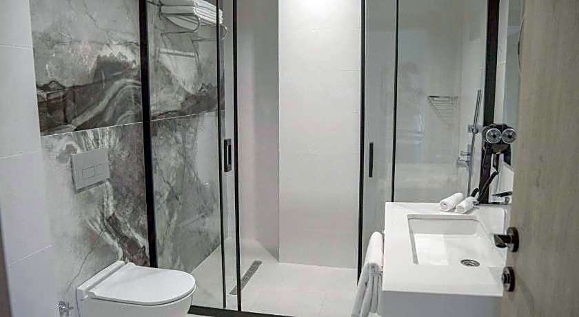 Ramada Plaza By Wyndham Batman