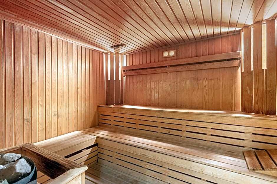 Radisson Blu Hotel & Convention Center, Alexandria