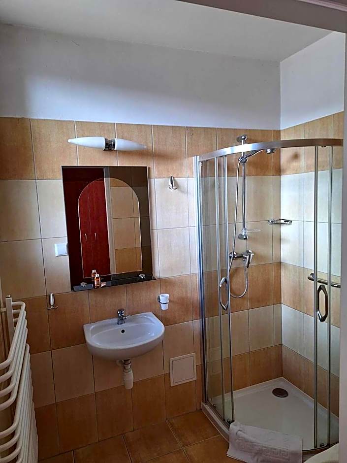 Hotel *** NAT Krynica Zdrój