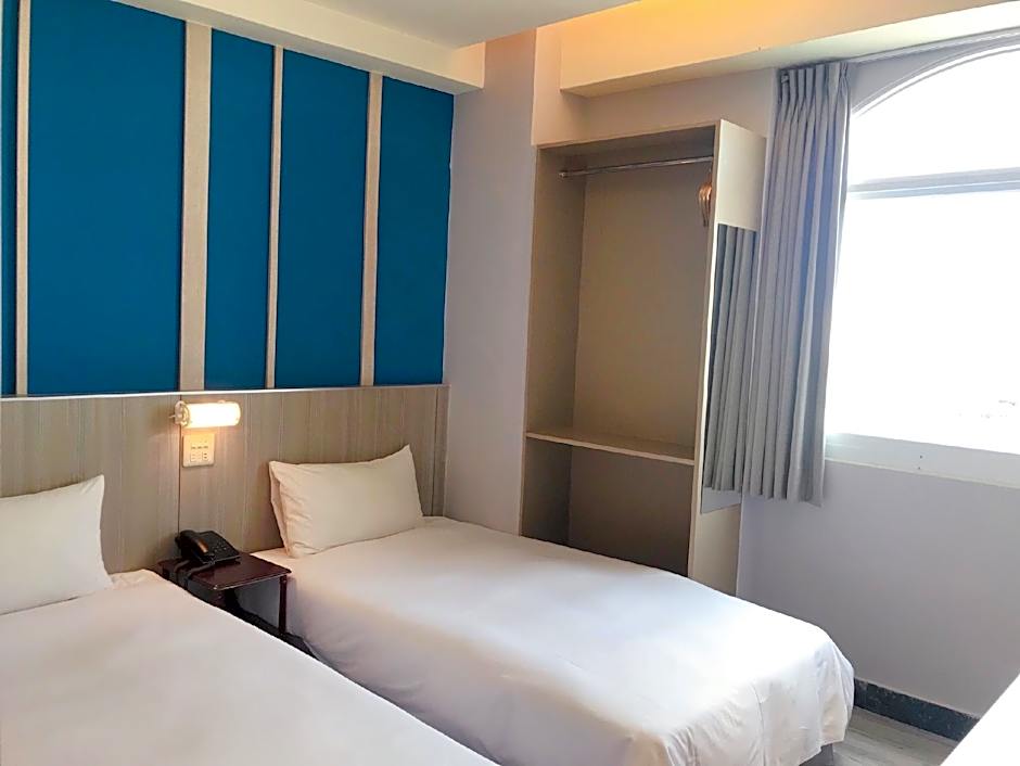 Prince Hotel