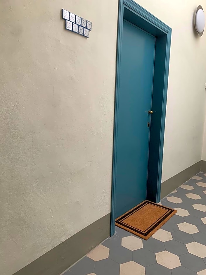 Short Stop Room