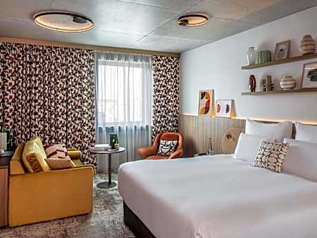 Executive Family Room - One double bed and One double sofa bed