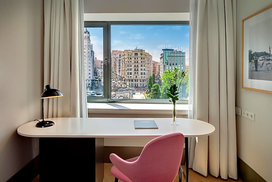 Barcelo Torre de Madrid