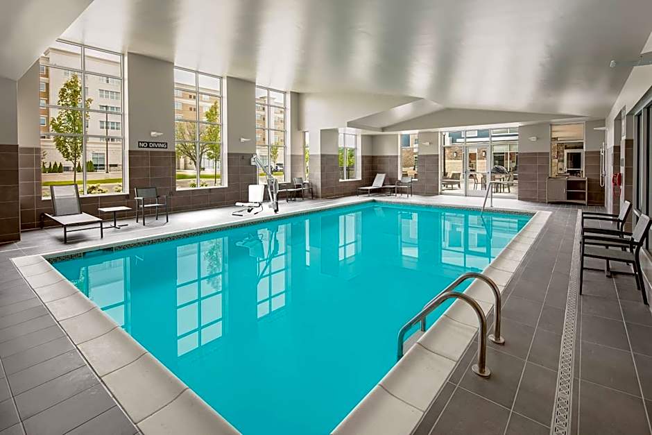 Residence Inn by Marriott Detroit Farmington Hills
