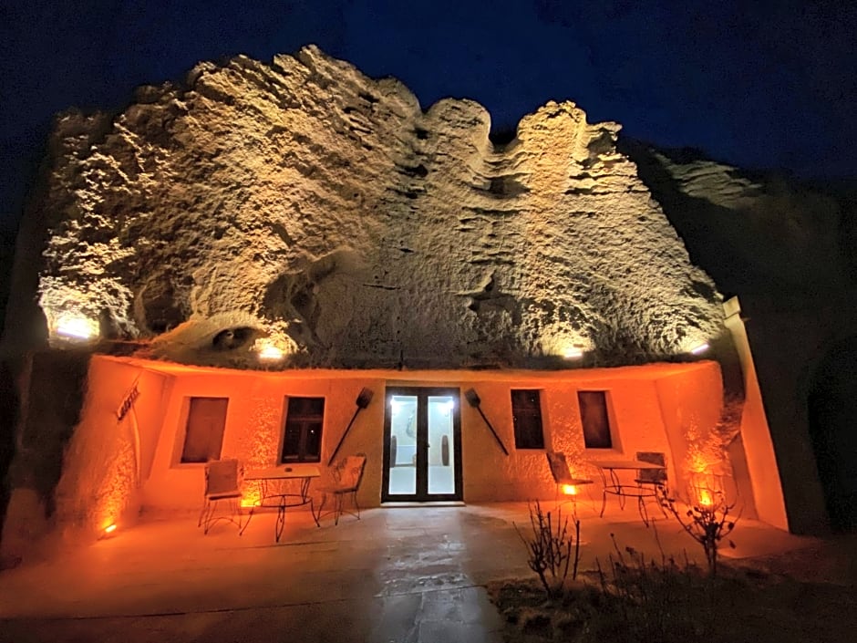 Milagre Cave Hotel