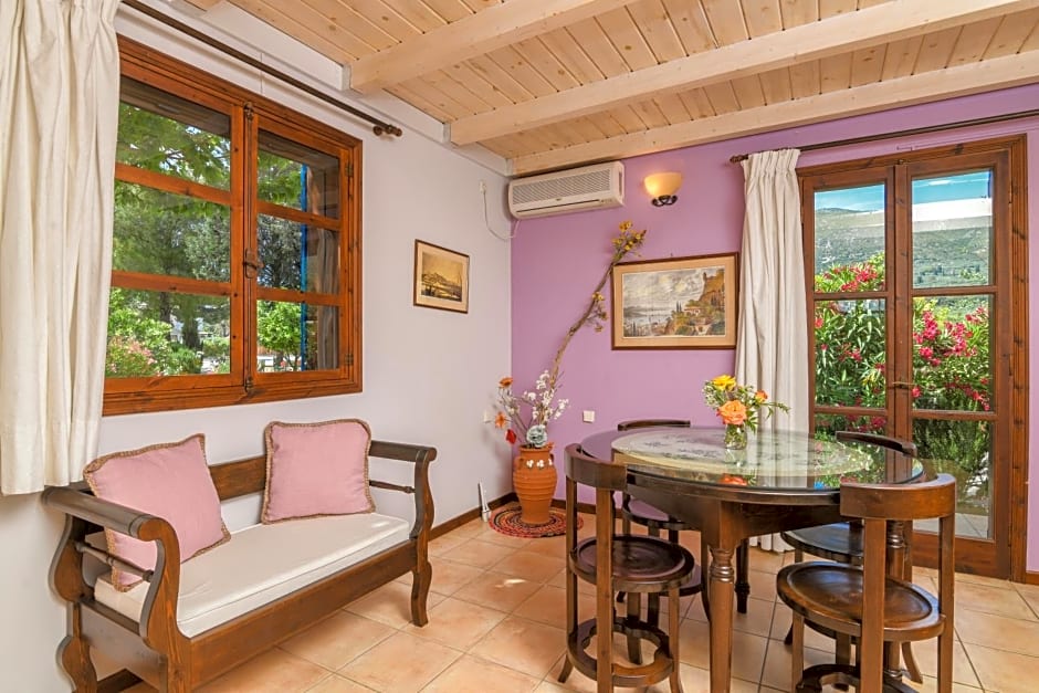 Therianos Traditional Villas