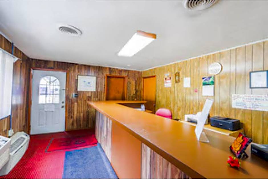 Travelers Inn by OYO Beaver, Hwy 19