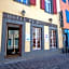 Hotel du Pont Vieux, au pied de la Cité Médiévale