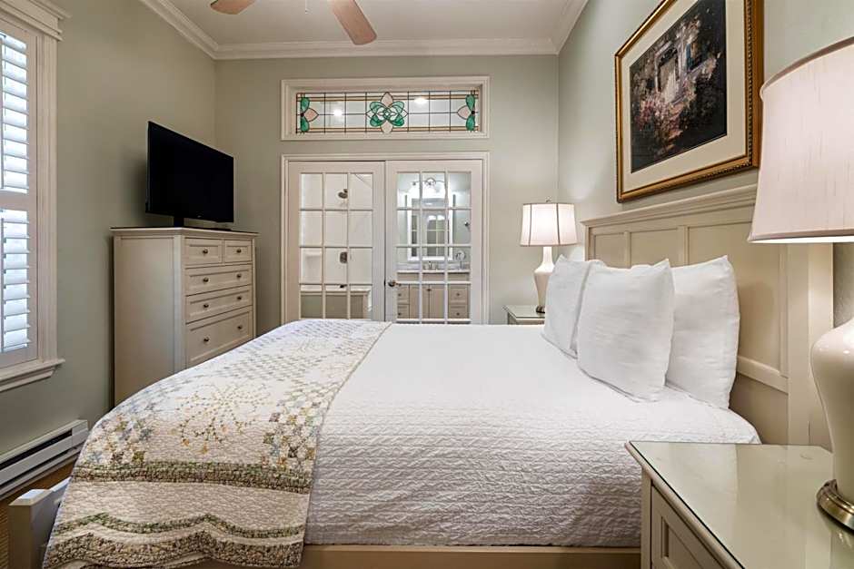 Best Western Grandma's Feather Bed