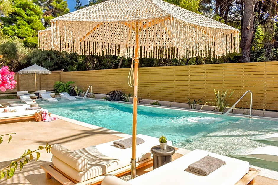 Mandraki Village Boutique Hotel