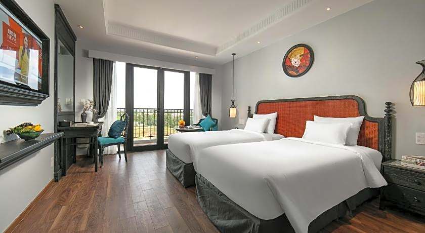 Shining Riverside Hoi An Boutique & Spa