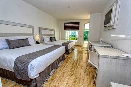 Standard Queen Room with Two Queen Beds