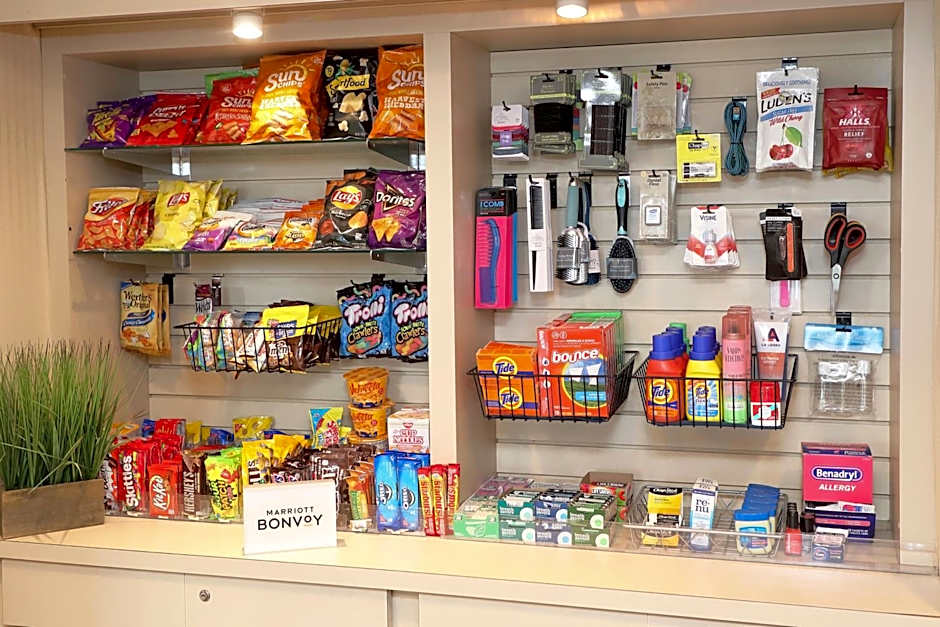 Four Points by Sheraton Wakefield Boston Hotel & Conference Center