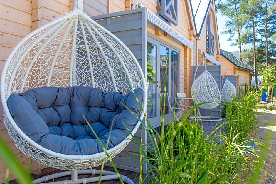 Domki Mi¿dzy Sosnami