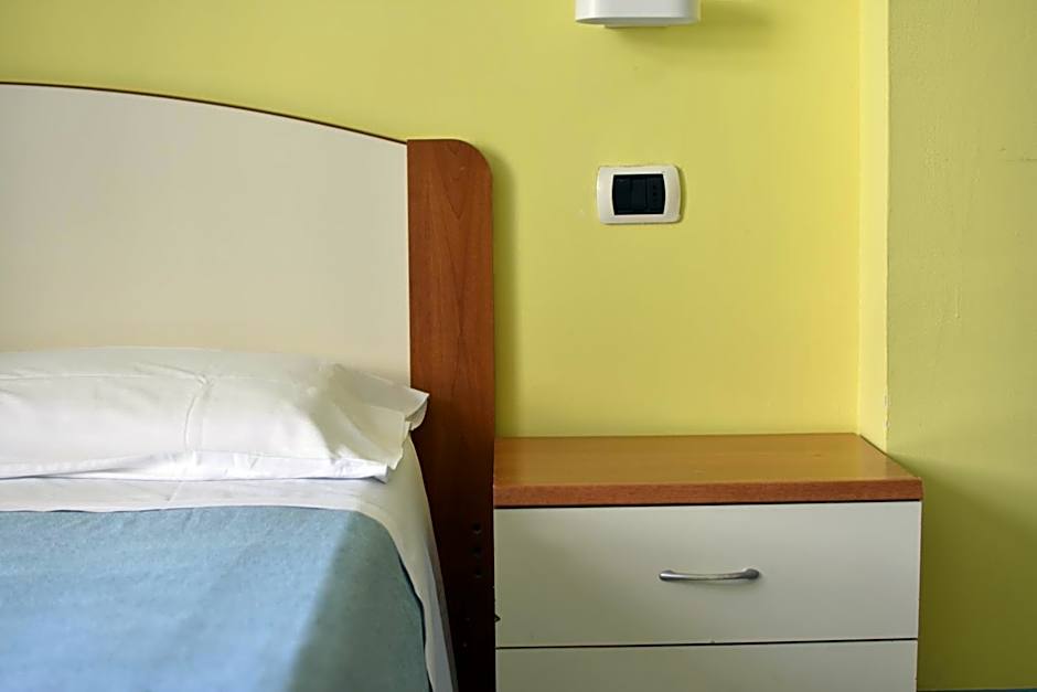 Hotel Bristol - a 30 mt dalla spiaggia