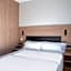 Hotel Lleo