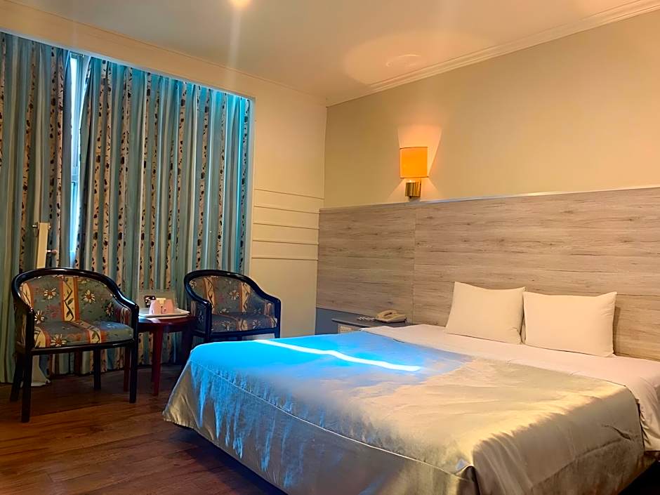 Hwa Nan Hotel