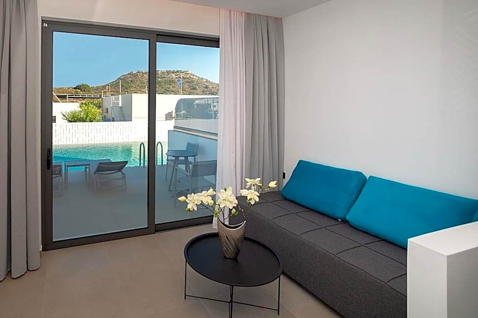Zoes Hotel Studios